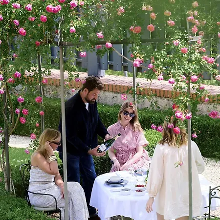 Domaine Du Nocleg ze śniadaniem