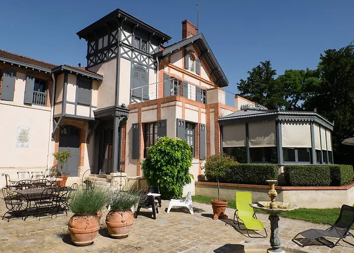 Bed & Breakfast Domaine Du 4*