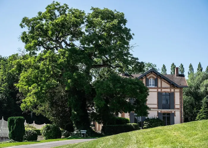 Bed & Breakfast Domaine Du 4*